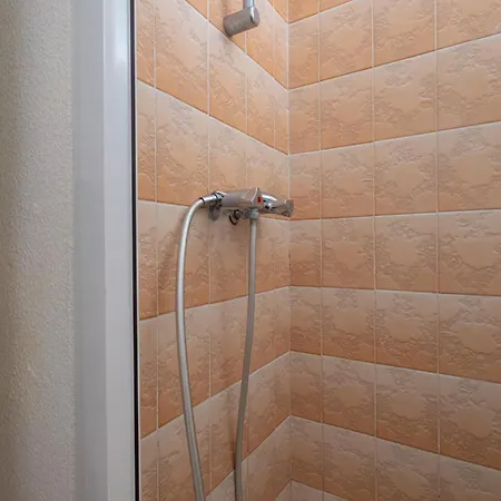 Duplex 150 M De St Cyprien Daire